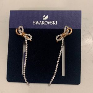 Swarovski drop earrings